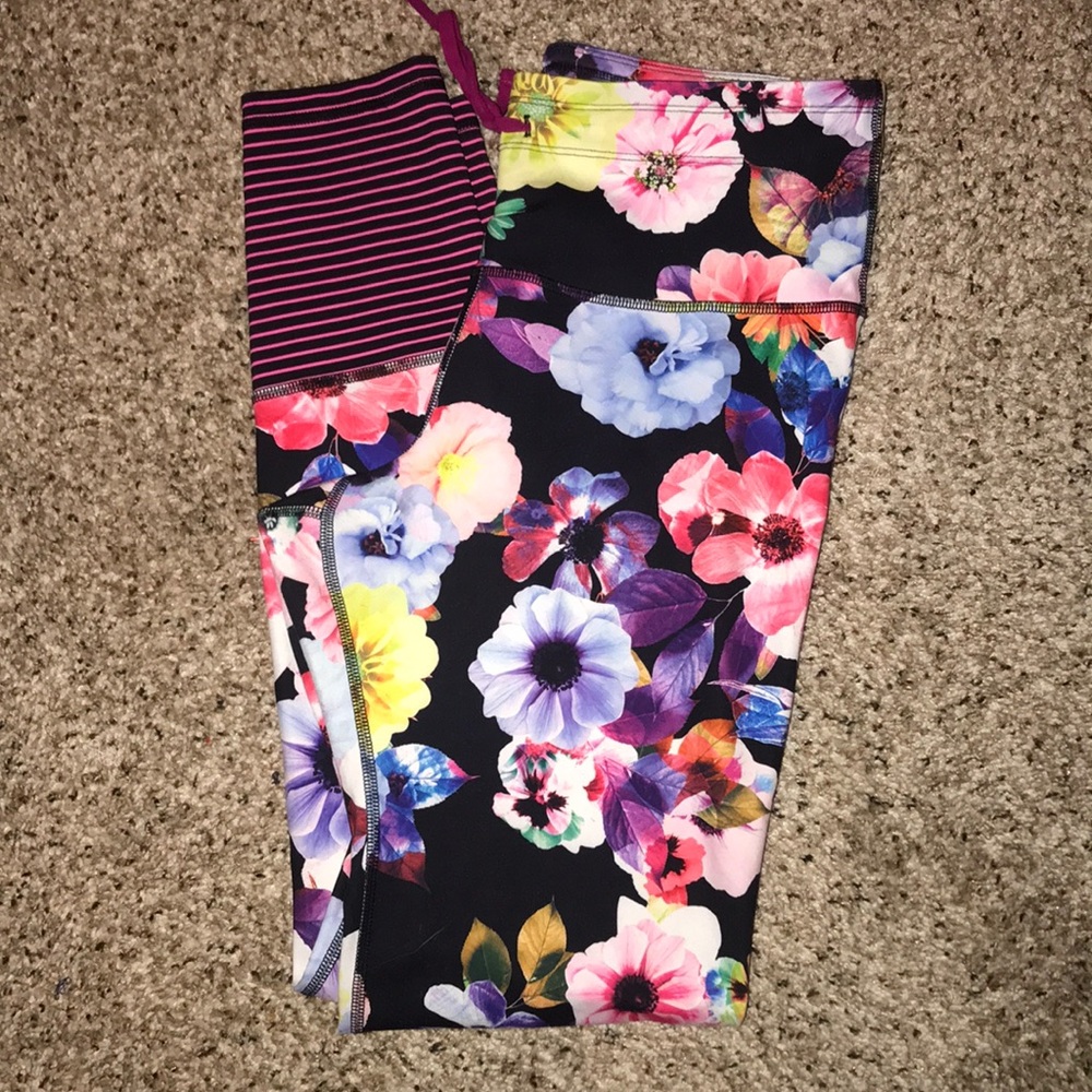 Floral Active Leggings from Old Navy